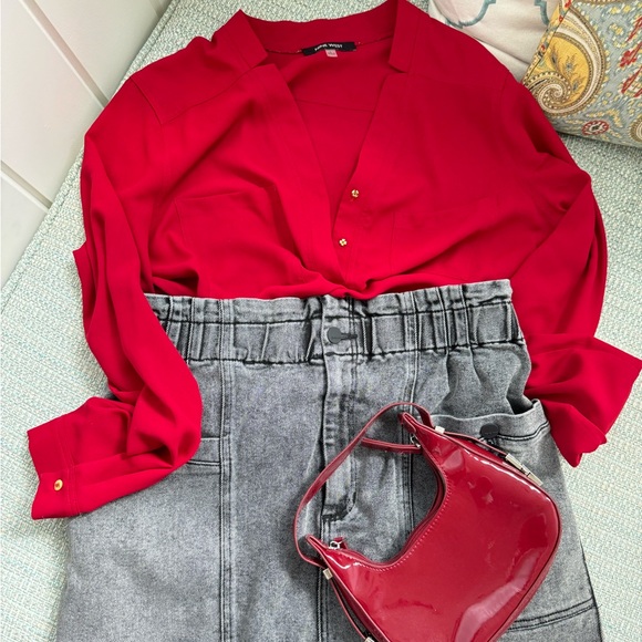 Nine West  Blouse - Picture 2 of 3